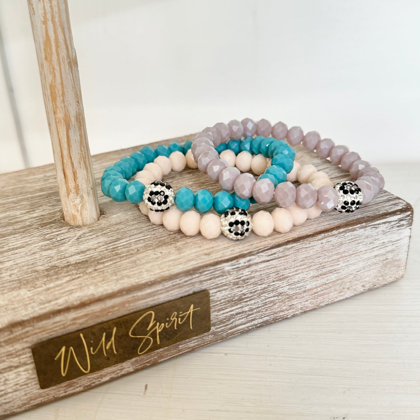 Bella Leo Ball Bracelet