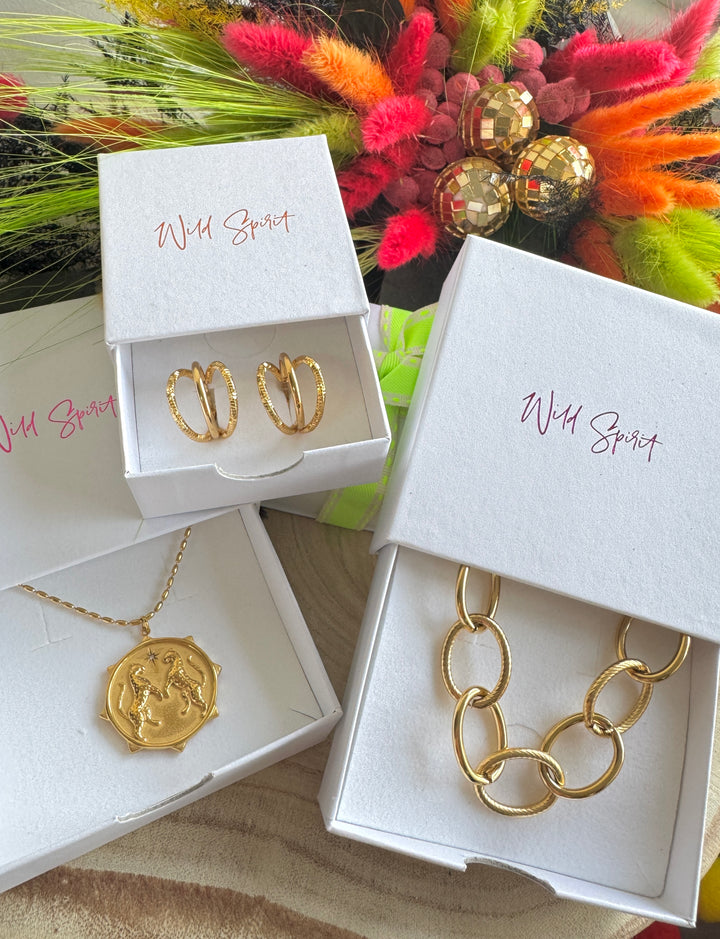 The Statement Gift Box