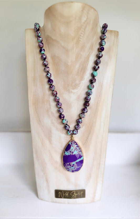 Viola Necklace