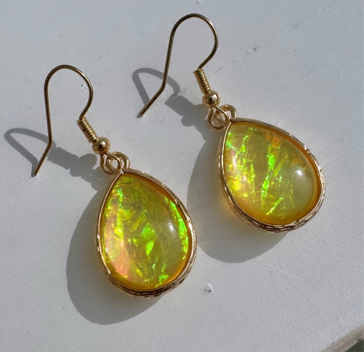 Honey ‘Olive’ Earrings