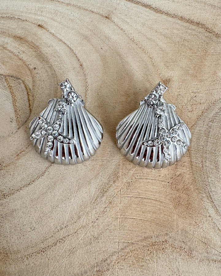The Silver Scallop Shell Earrings