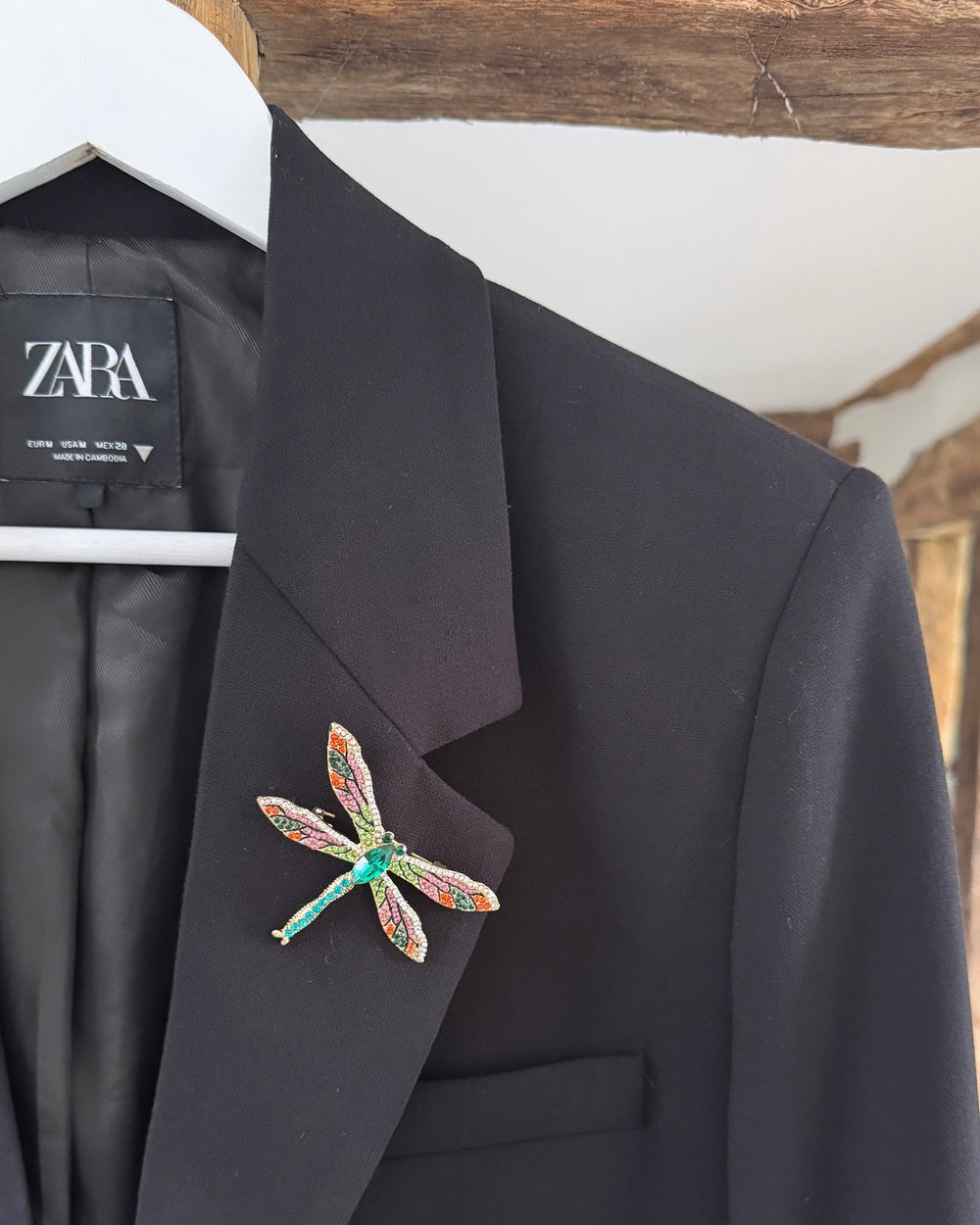 Spilla Libellula Smaltata Rosa E Bianca Con Cristalli – Broche Rhinestone B779 - Foto 1