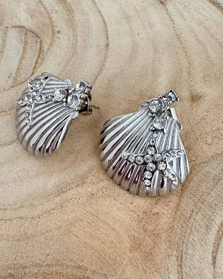 The Silver Scallop Shell Earrings