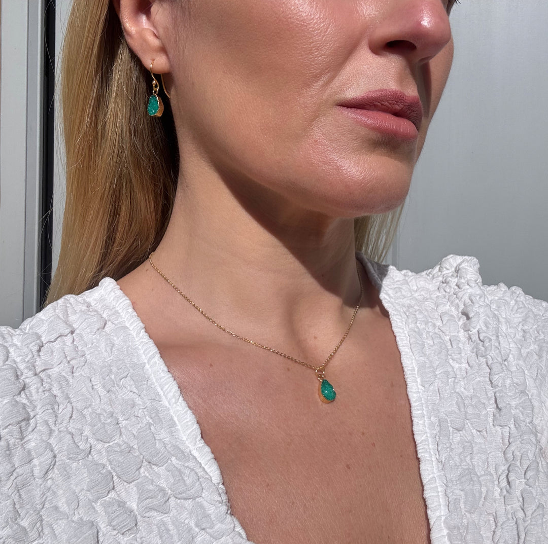 Dainty Green Druzy Stone Necklace