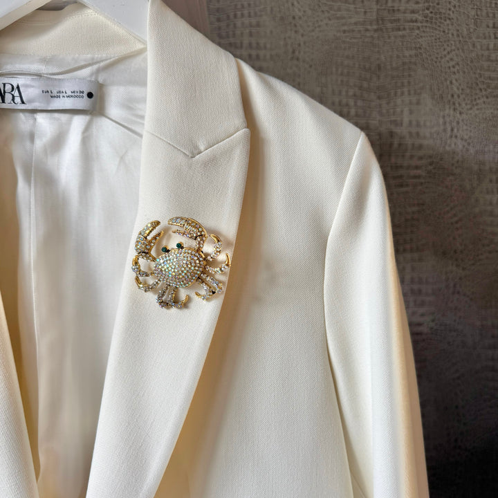 The Big Sparkle Crab Brooch