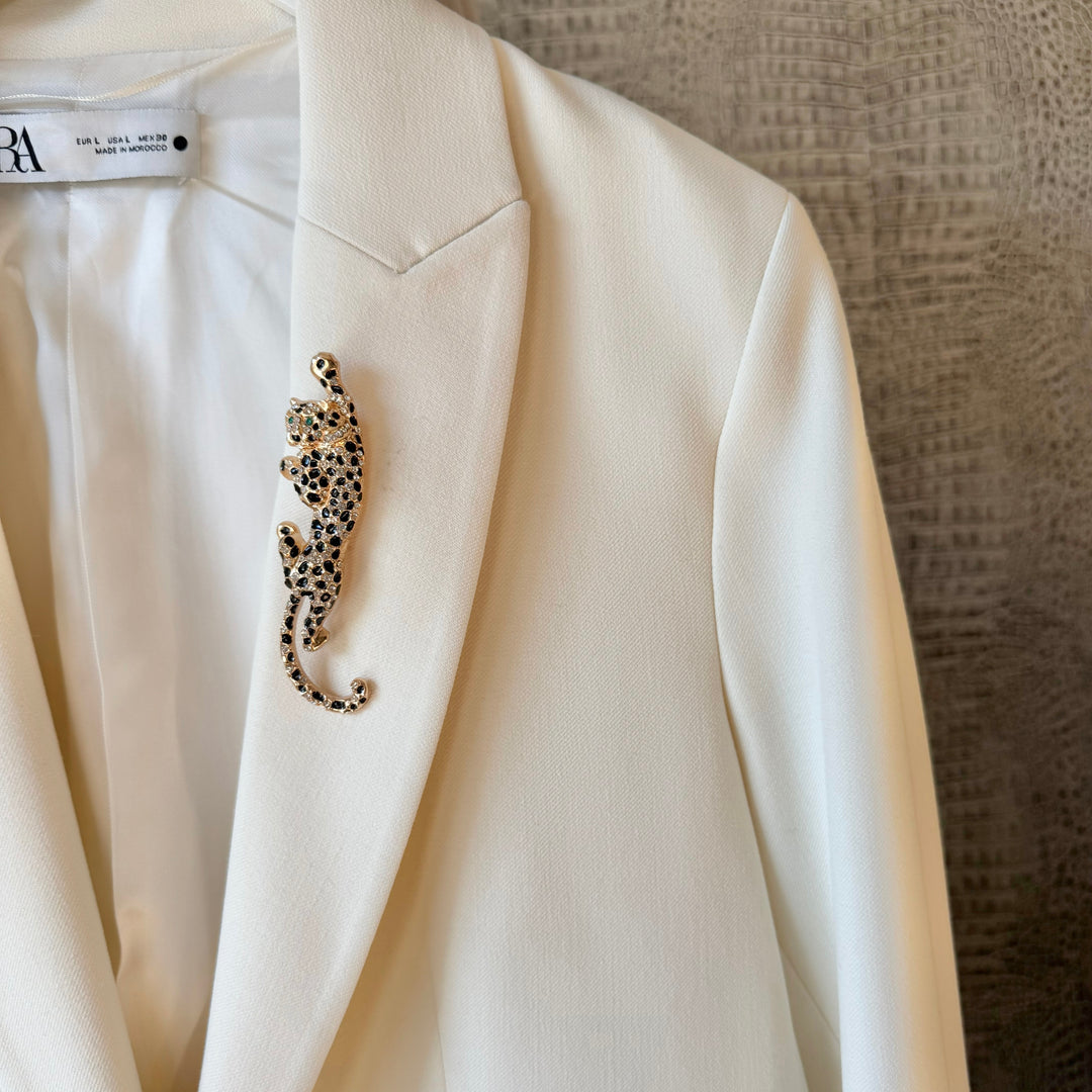 Climbing Leopard Brooch