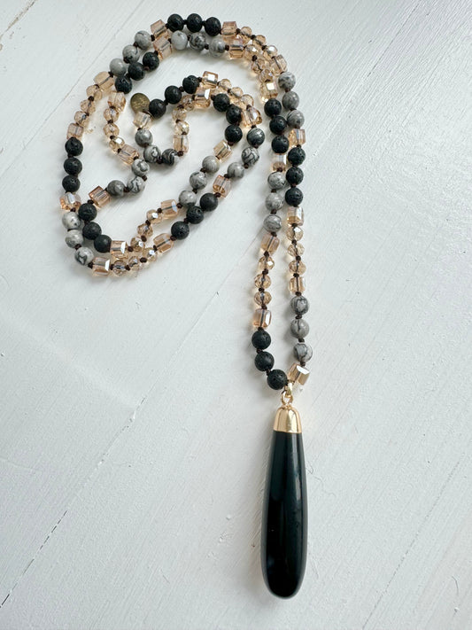 Black Sofia Necklace