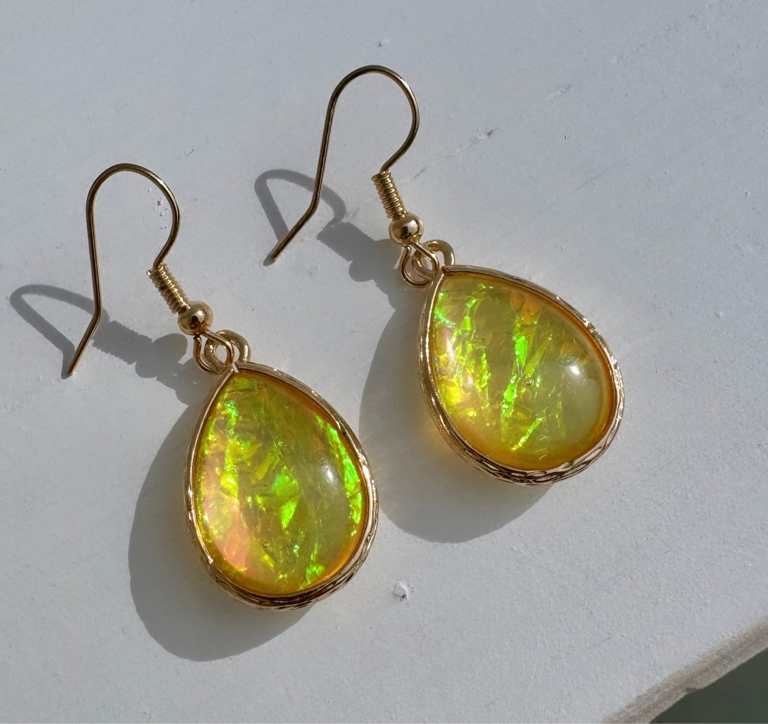Honey ‘Olive’ Earrings