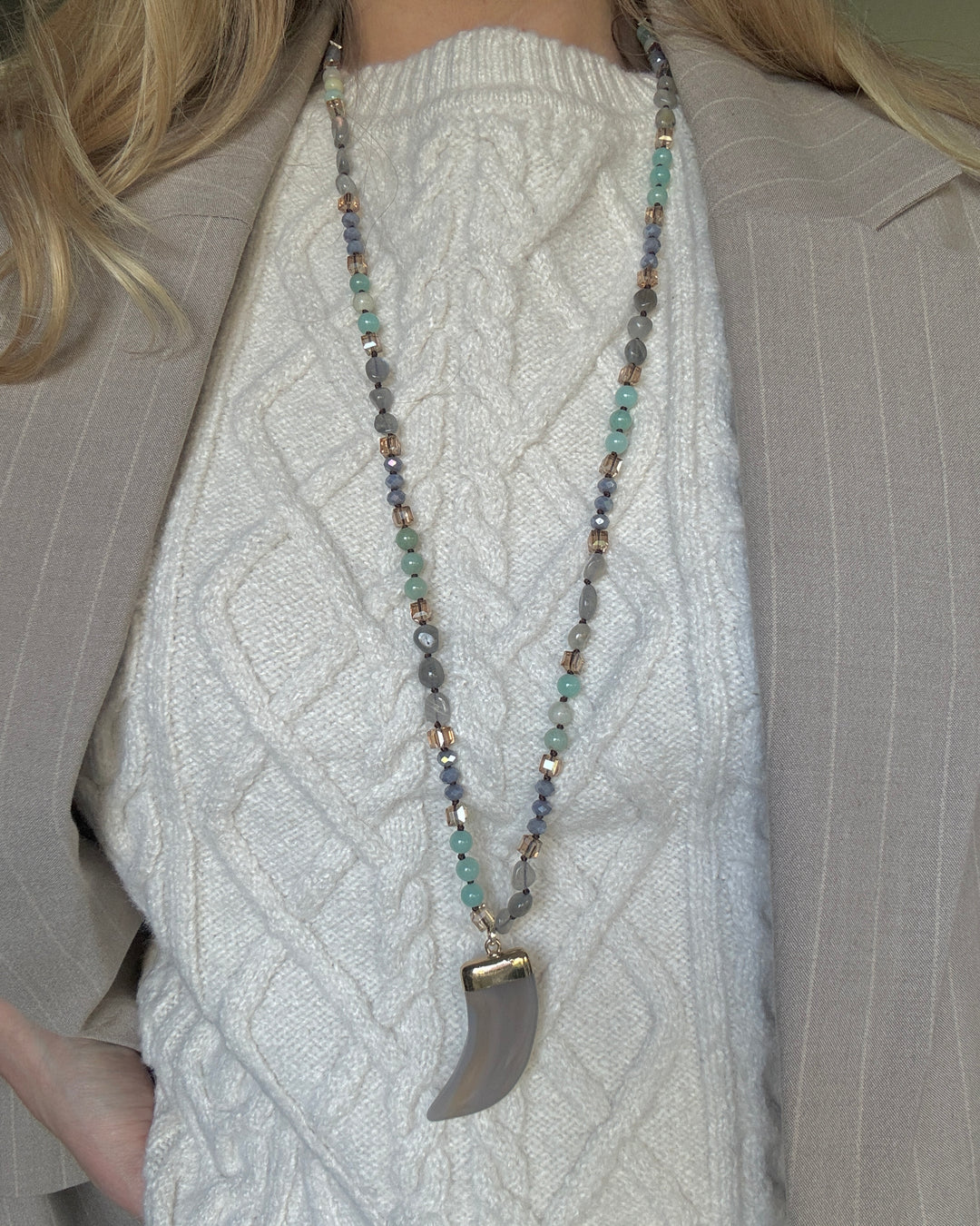 Grey Agate Horn Beaded Boho Necklace